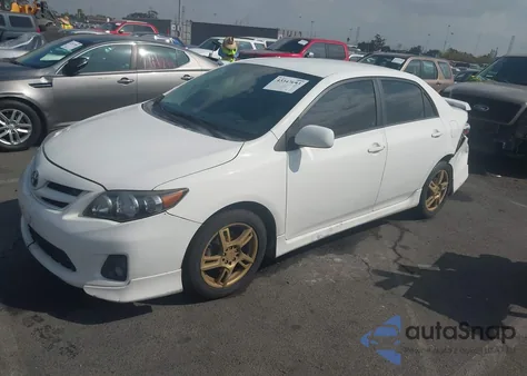 2012 Toyota Corolla S из США, поврежденный, VIN 2T1BU4EE8CC817915